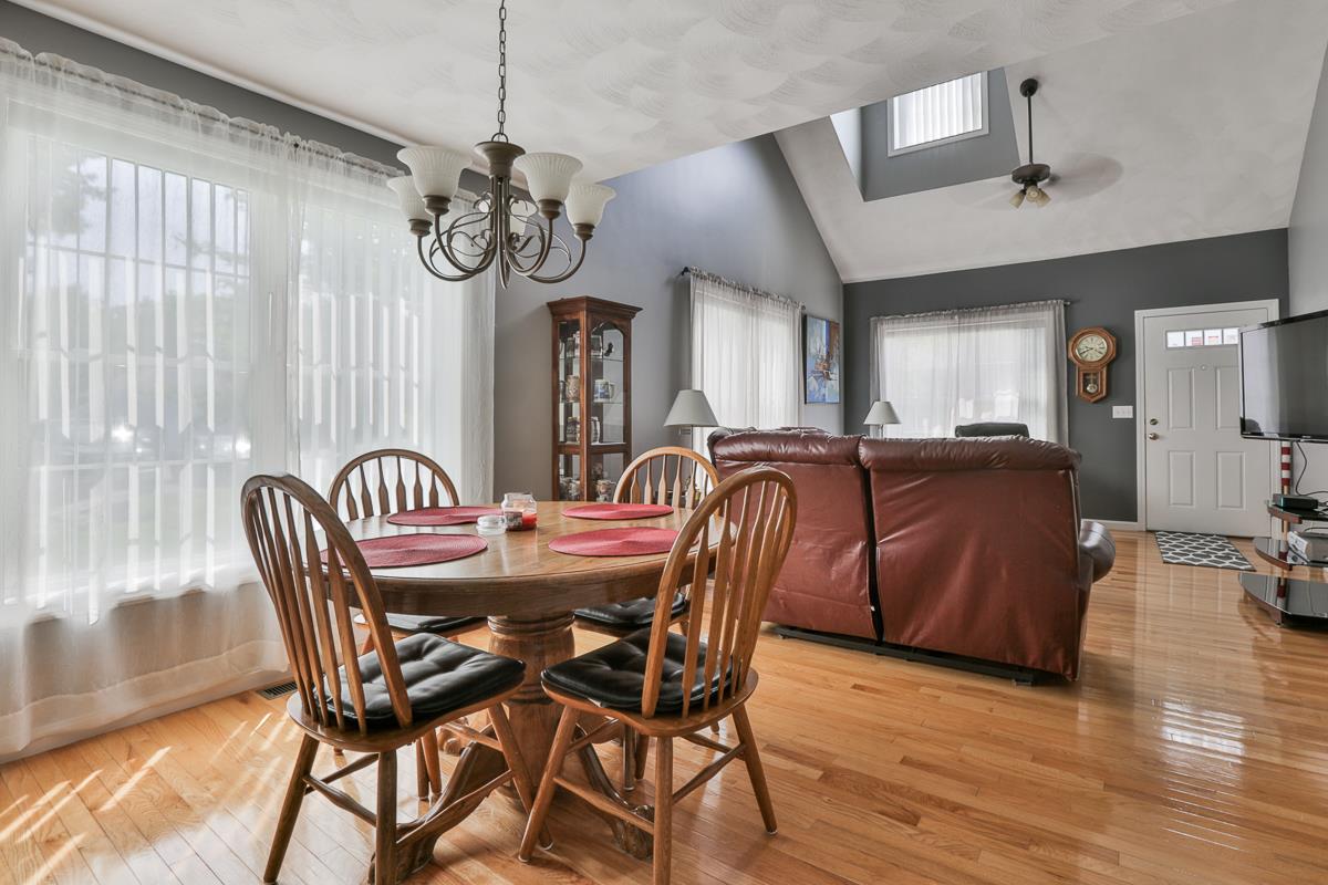 19 Hadleigh Road Windham, NH 03087 - Photo 7 of 25