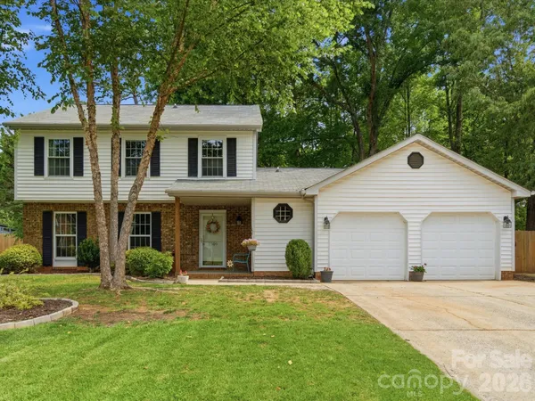 $435,000 | 2509 Jaywick Lane, Matthews, NC 28105