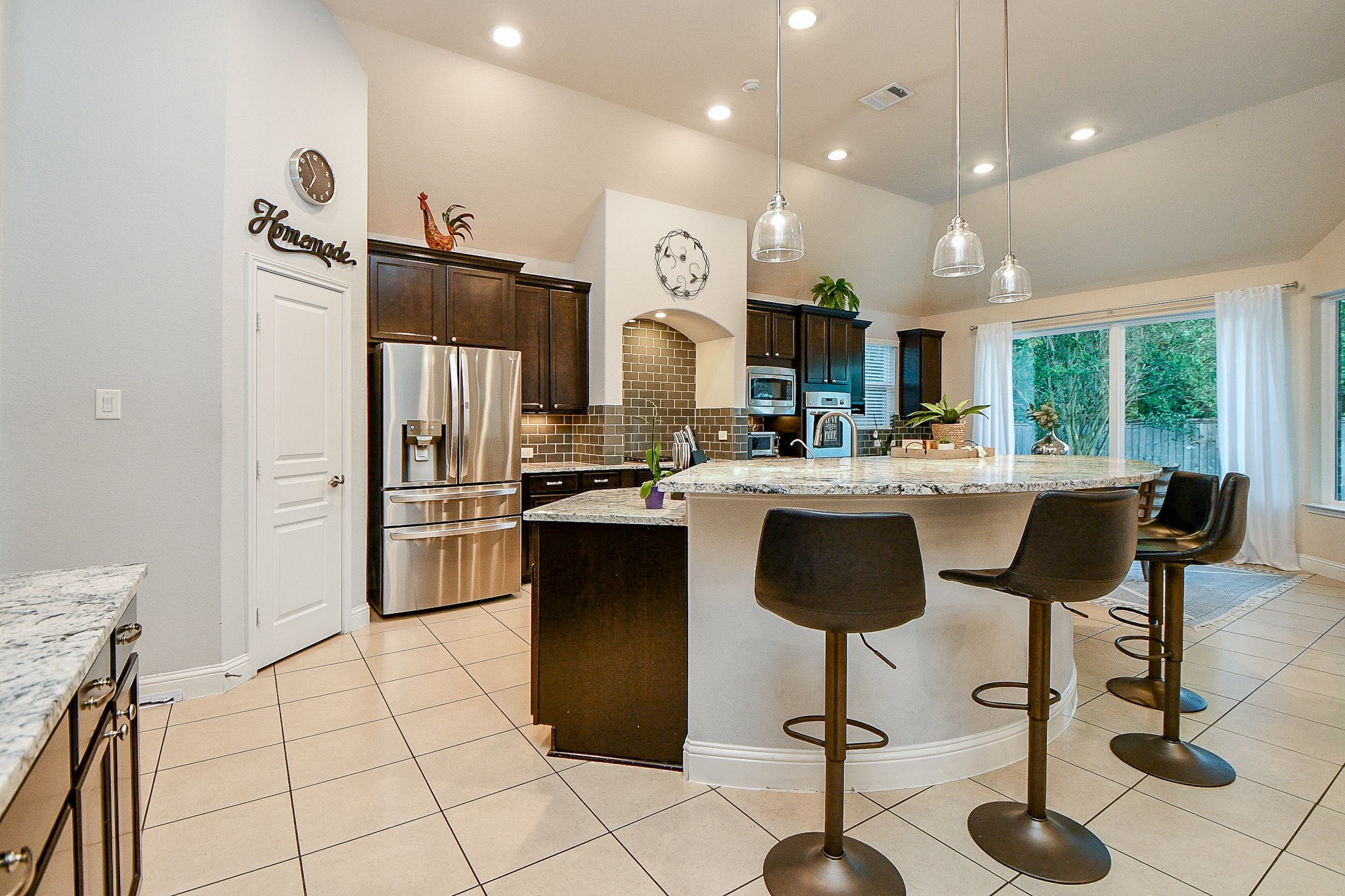 66 North Swanwick Place Tomball, TX 77375 - Photo 12 of 50