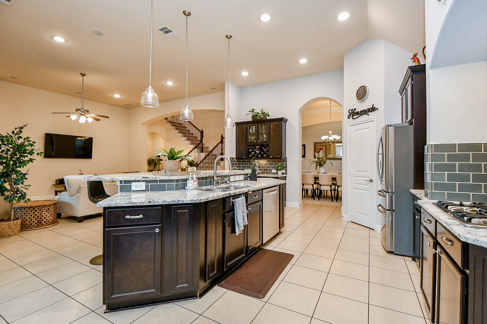 66 North Swanwick Place Tomball, TX 77375 - Photo 15 of 50