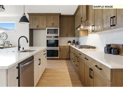 $940,220 | 3600 North 11th Circle, Ridgefield, WA 98642