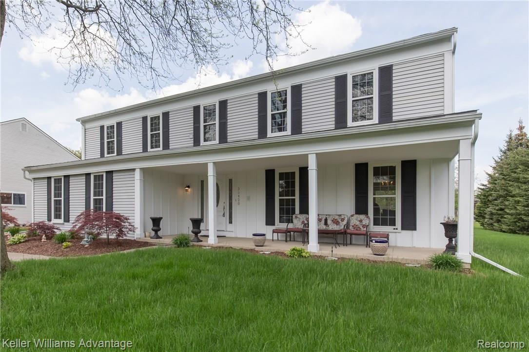 35420 Fredericksburg Road Farmington, MI 48331 - Photo 1 of 38 03.jpg