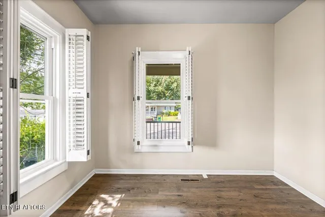 $225,000 | 306 East Walden Street, La Follette, TN 37766