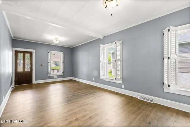 $225,000 | 306 East Walden Street, La Follette, TN 37766