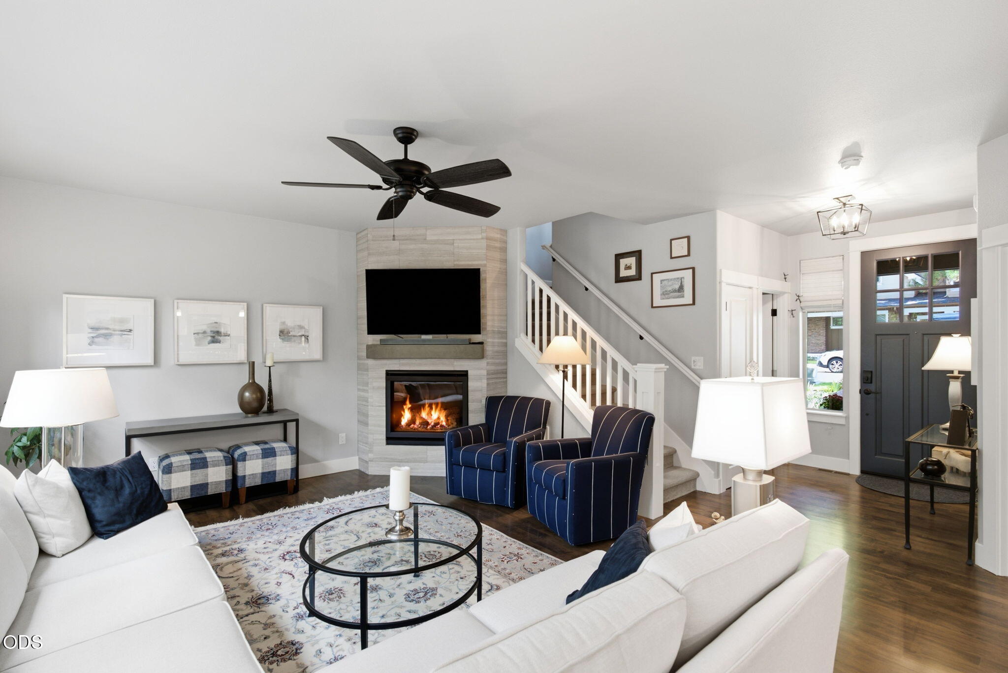 1683 Northwest Lewis Street Bend, OR 97703 - Photo 4 of 45 Gallery Image 4