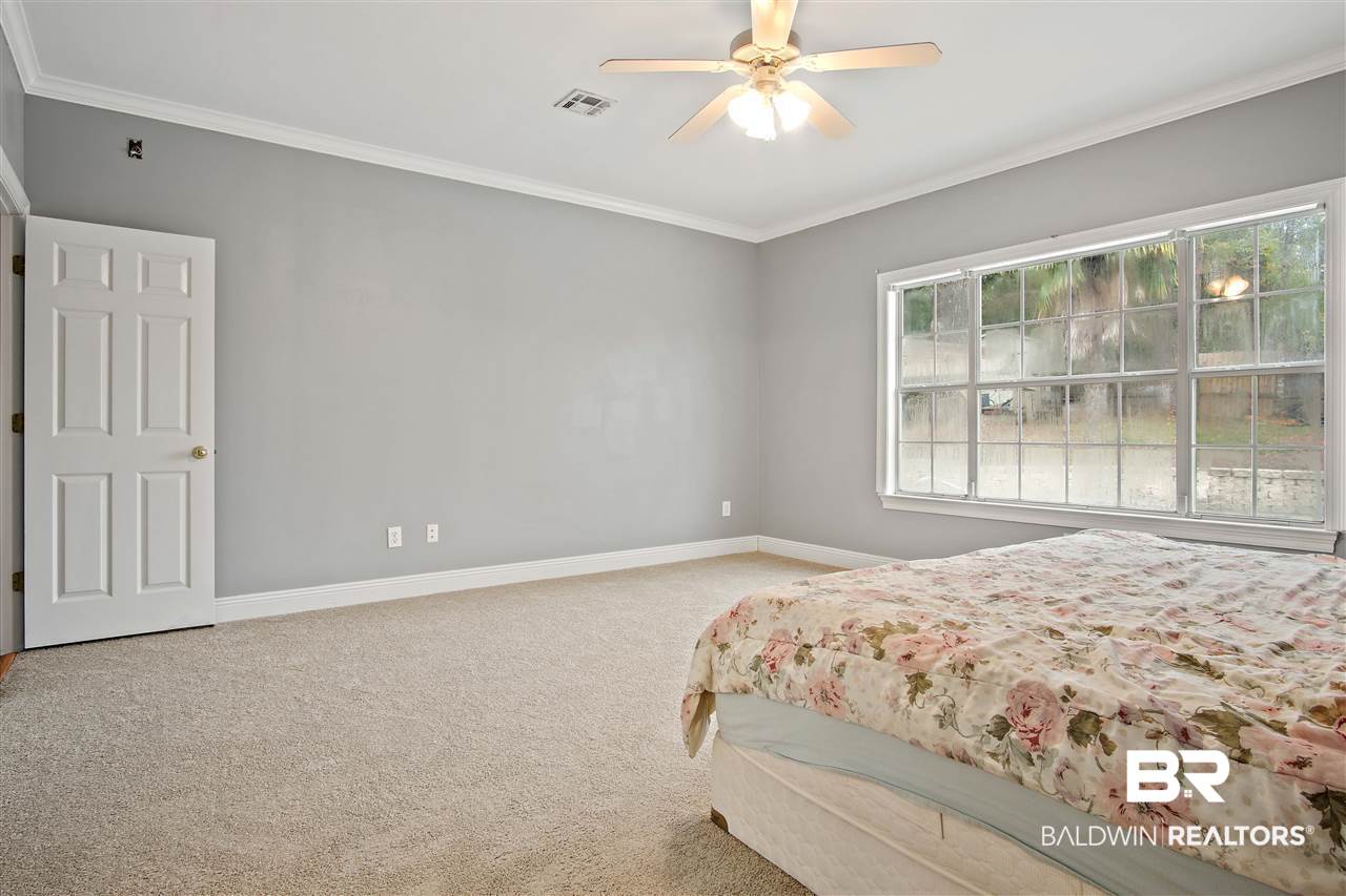 8360 Weatherford Court Daphne, AL 36527 - Photo 19 of 47