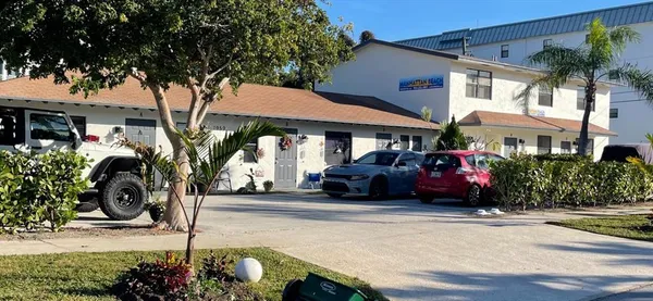 $2,300 | 1959 Southeast 3rd Street, Deerfield Beach, FL 33441