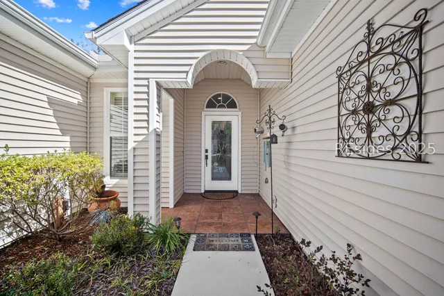 $415,000 | 7 Sanders Court, Bluffton, SC 29909