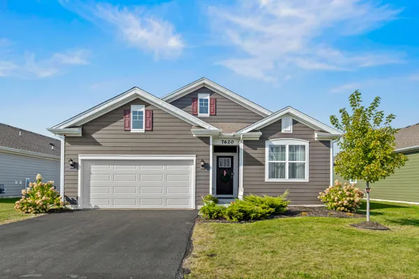 $419,900 | 7620 West 105th Place, Crown Point, IN 46307
