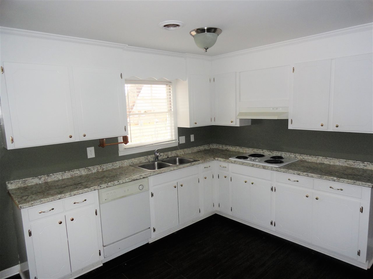 1805 Hudson Road Greer, SC 29650 - Photo 4 of 13 Gallery Image 4