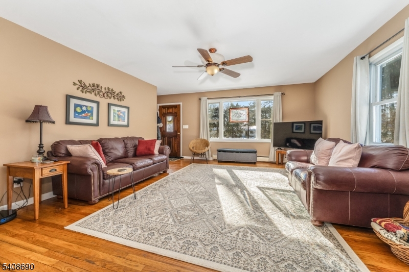 469 West Hill Road Glen Gardner, NJ 08826 - Photo 7 of 26