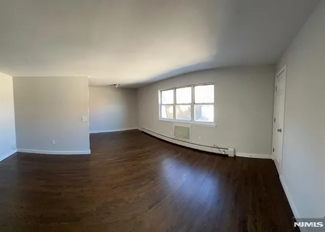 $285,000 | 161 18th Street, Unit 4C, Union City, NJ 07087