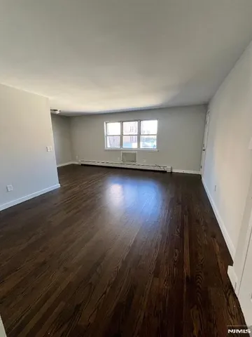 $285,000 | 161 18th Street, Unit 4C, Union City, NJ 07087