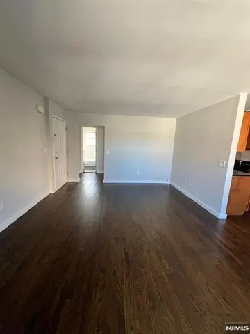 $285,000 | 161 18th Street, Unit 4C, Union City, NJ 07087