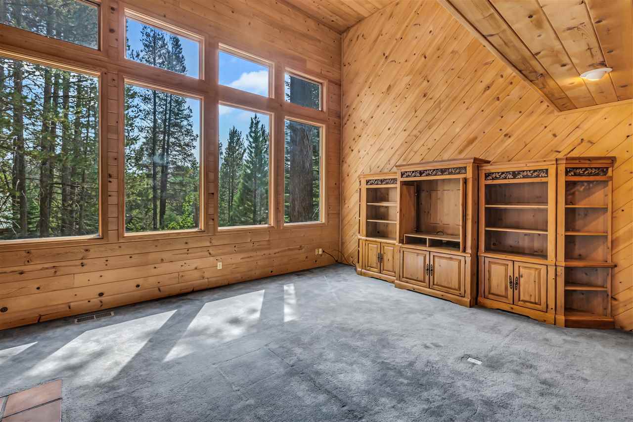 11299 Bennett Flat Road Truckee, CA 96161 - Photo 5 of 20 Gallery Image 5