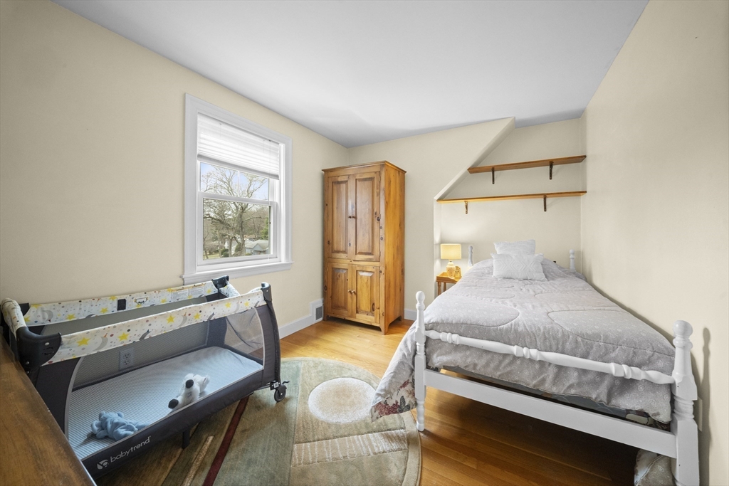 50 Kendall Road Newton, MA 02459 - Photo 26 of 42