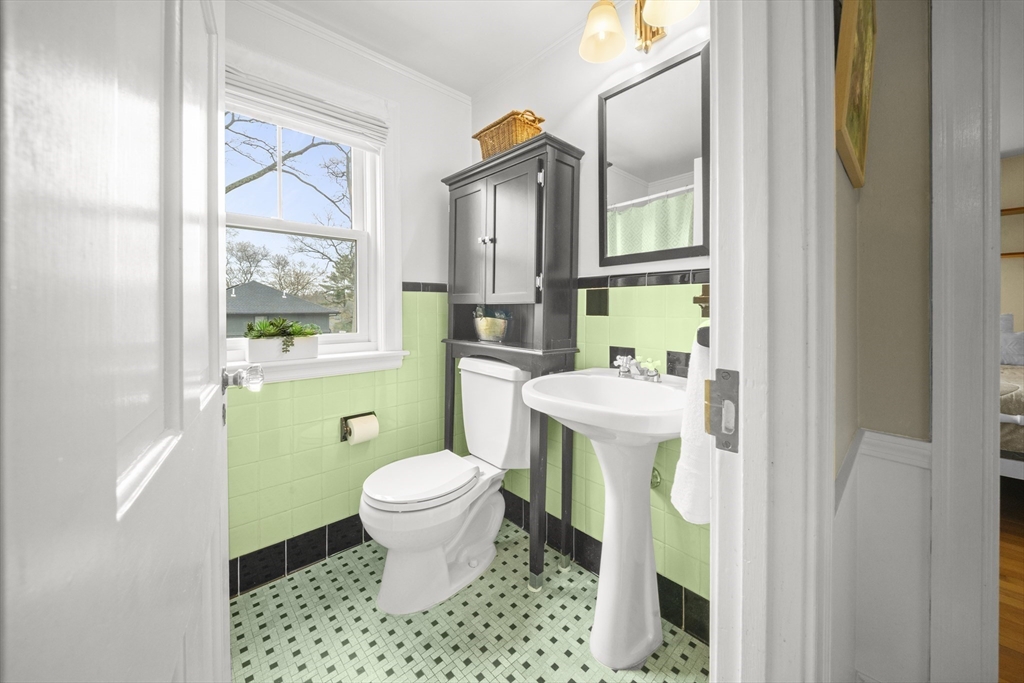 50 Kendall Road Newton, MA 02459 - Photo 28 of 42