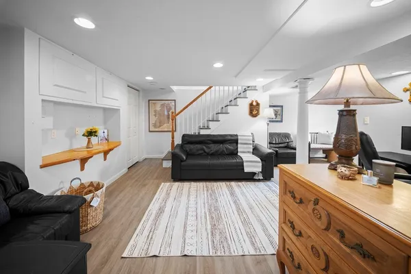 $1,499,900 | 50 Kendall Road, Newton, MA 02459