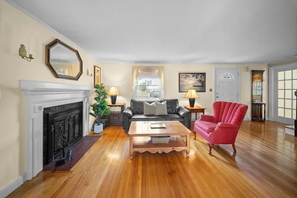 $1,499,900 | 50 Kendall Road, Newton, MA 02459