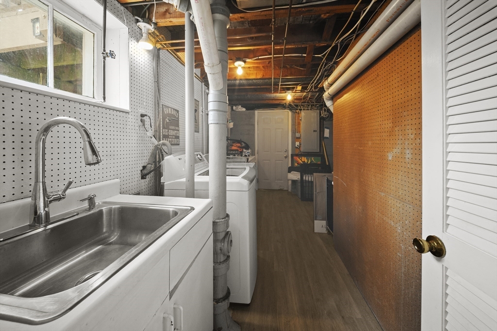 50 Kendall Road Newton, MA 02459 - Photo 33 of 42