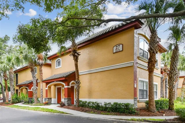 $290,000 | 2171 Portofino Place, Unit 272725, Palm Harbor, FL 34683