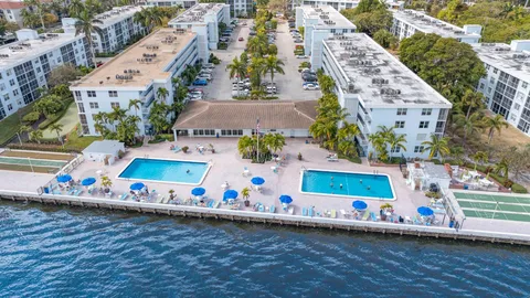 $219,900 | 2008 South Federal Highway, Unit 108, Boynton Beach, FL 33435