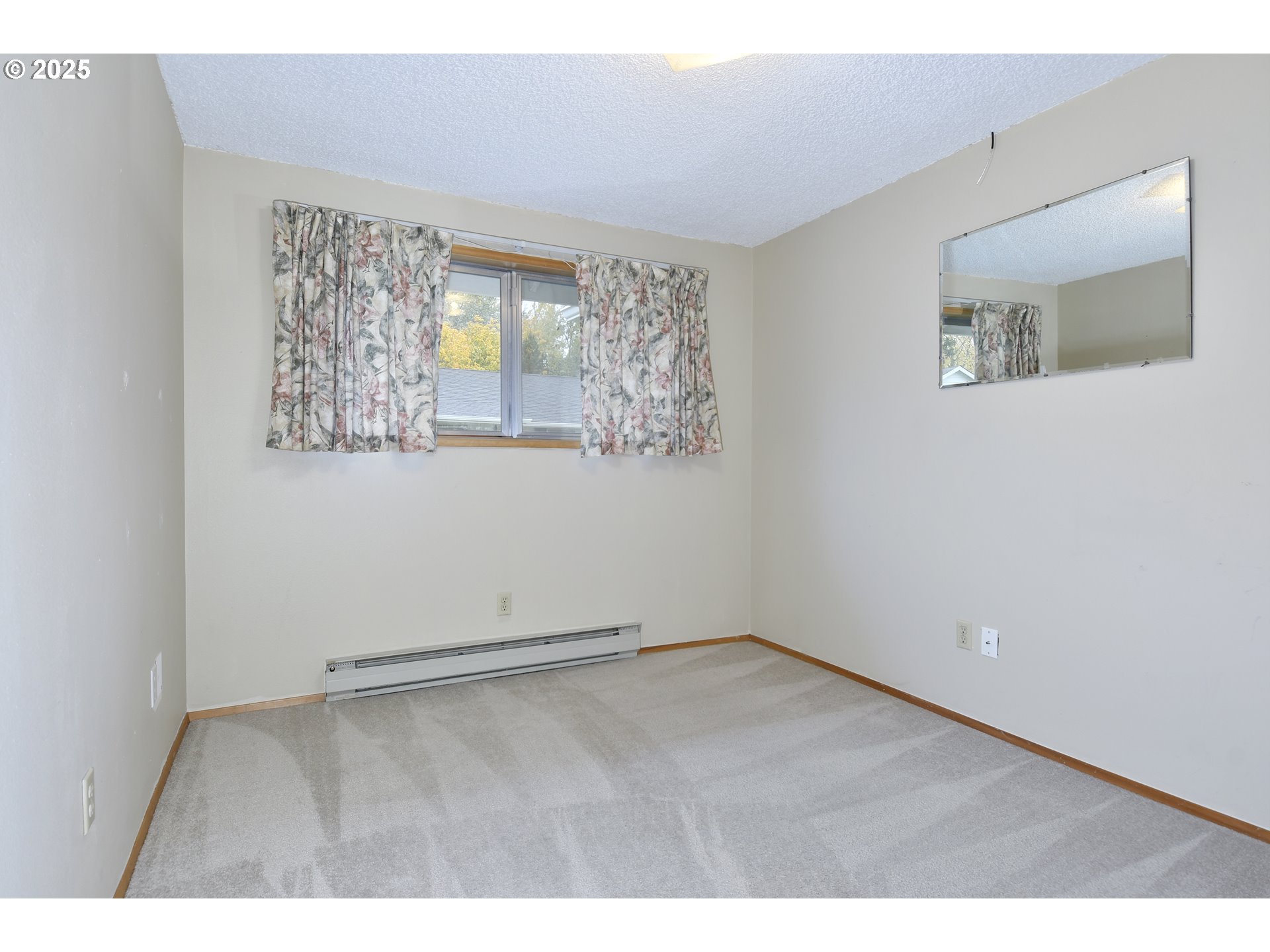 579 Northeast Fleming Avenue, Unit C41 Gresham, OR 97030 - Photo 13 of 32