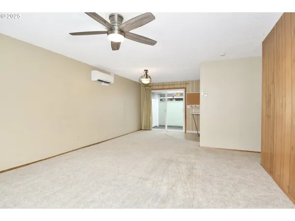 $219,500 | 579 Northeast Fleming Avenue, Unit C41, Gresham, OR 97030