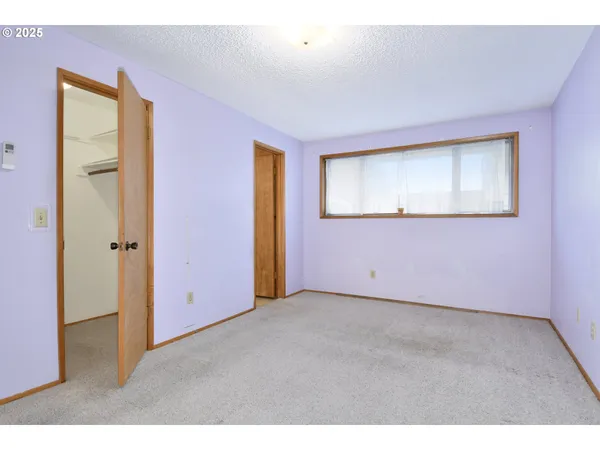 $219,500 | 579 Northeast Fleming Avenue, Unit C41, Gresham, OR 97030