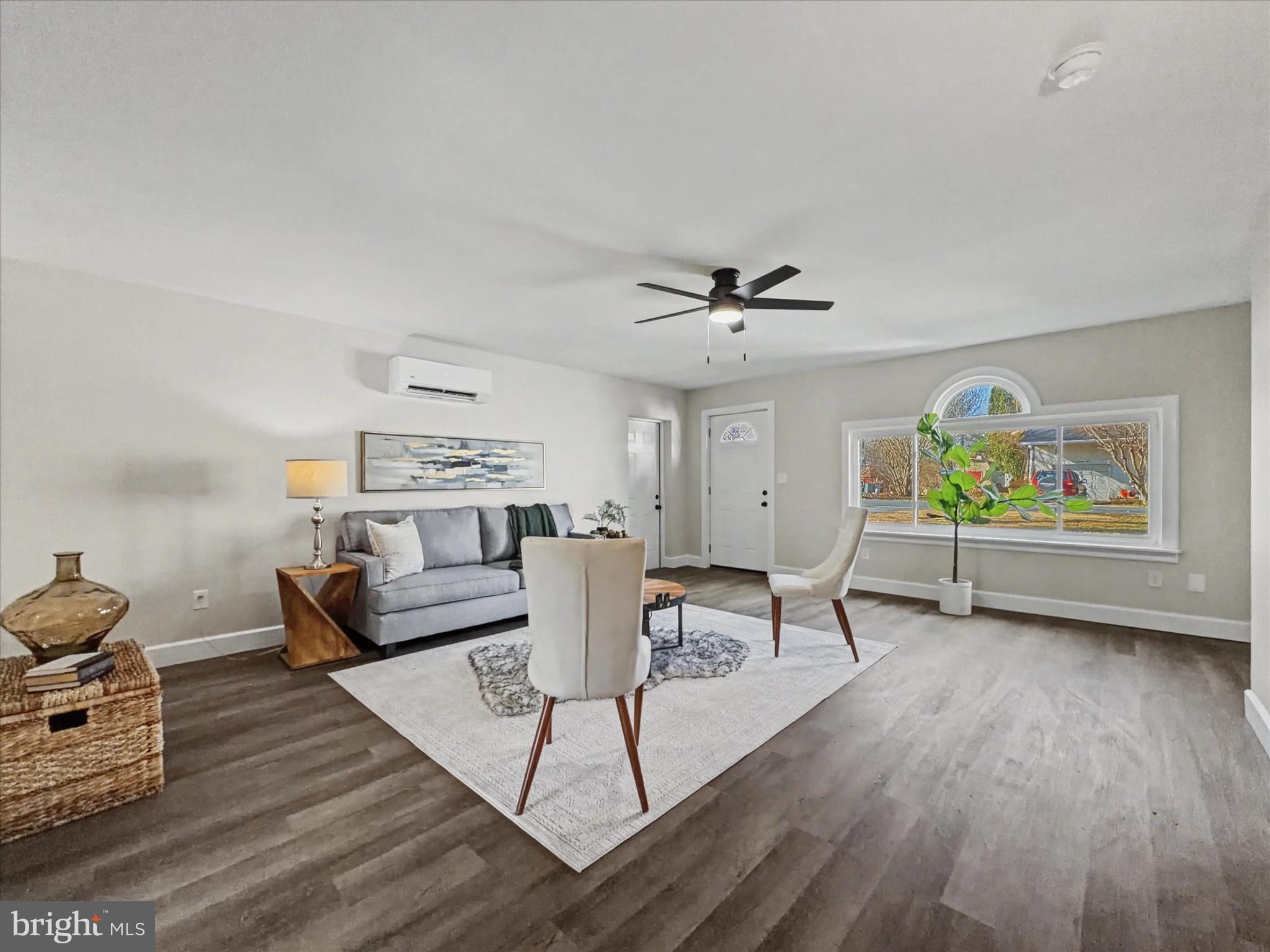 303 York Road New Cumberland, PA 17070 - Photo 4 of 23