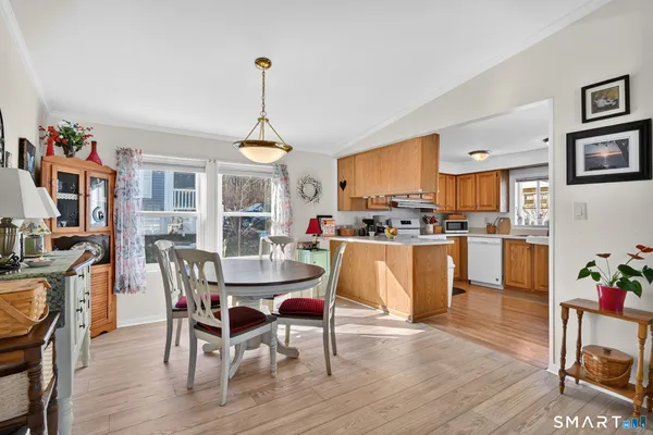 $220,000 | 7 Eastview Road, Southington, CT 06489