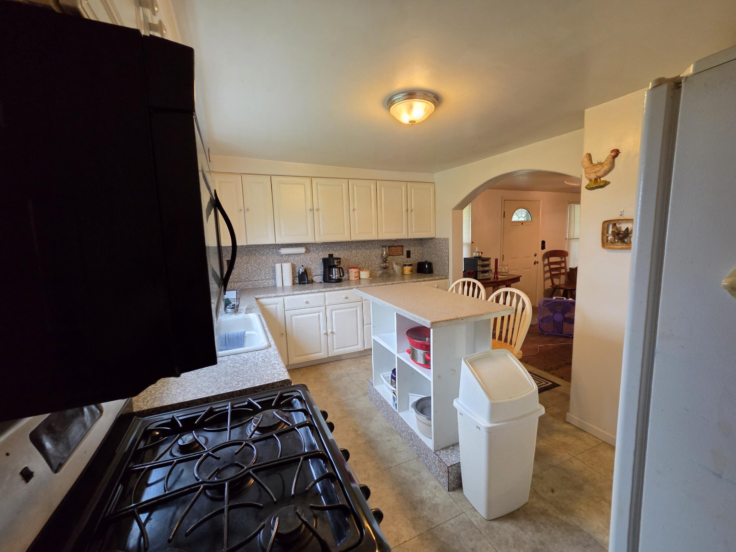 19120 Welch Road Milan, MI 48160 - Photo 5 of 38 20260520_092823