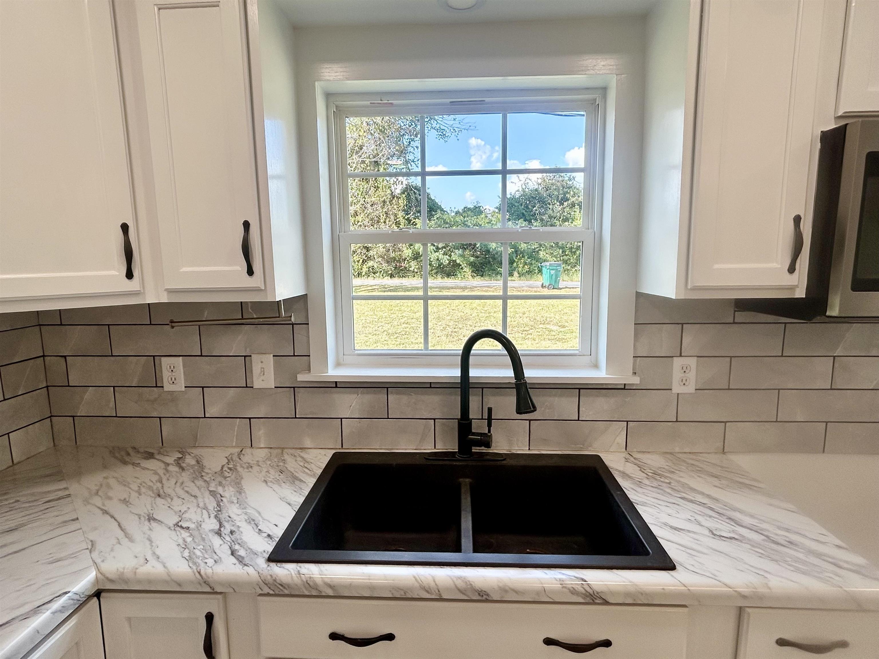 340 Green Farm Road Chesnee, SC 29323 - Photo 7 of 23