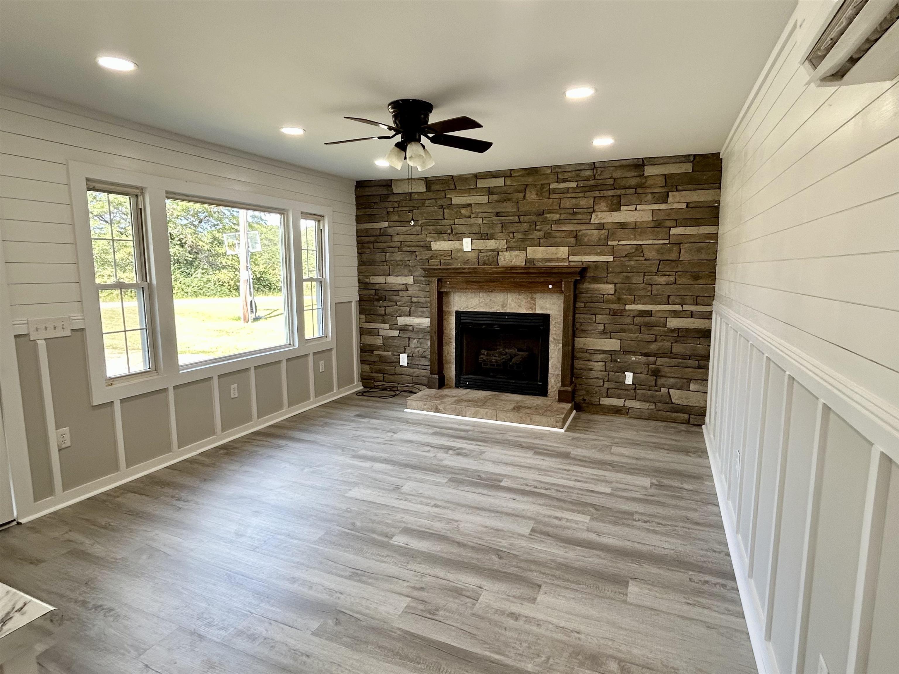 340 Green Farm Road Chesnee, SC 29323 - Photo 9 of 23