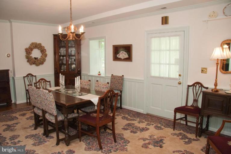 8011 Redstone Road Kingsville, MD 21087 - Photo 17 of 30 Dining Room