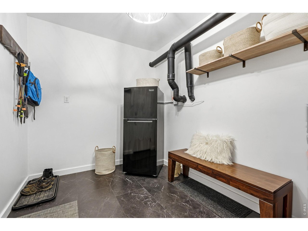 101 Canon View Road Boulder, CO 80302 - Photo 33 of 49 Industrial climate controlled mudroom off the garage
