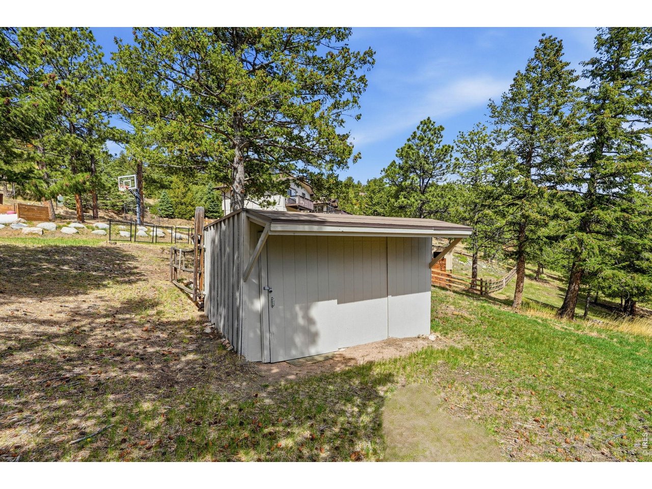 101 Canon View Road Boulder, CO 80302 - Photo 39 of 49 Shed with new roof and paint