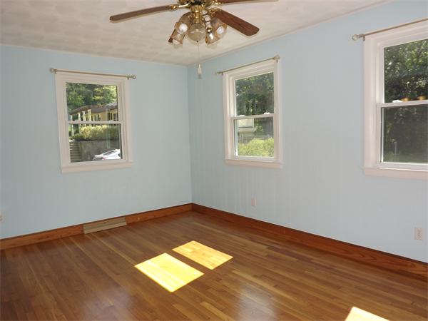 77 Edmund Road Marshfield, MA 02050 - Photo 11 of 25 Gallery Image 11
