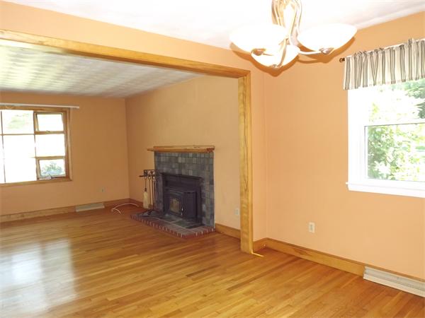 77 Edmund Road Marshfield, MA 02050 - Photo 9 of 25 Gallery Image 9