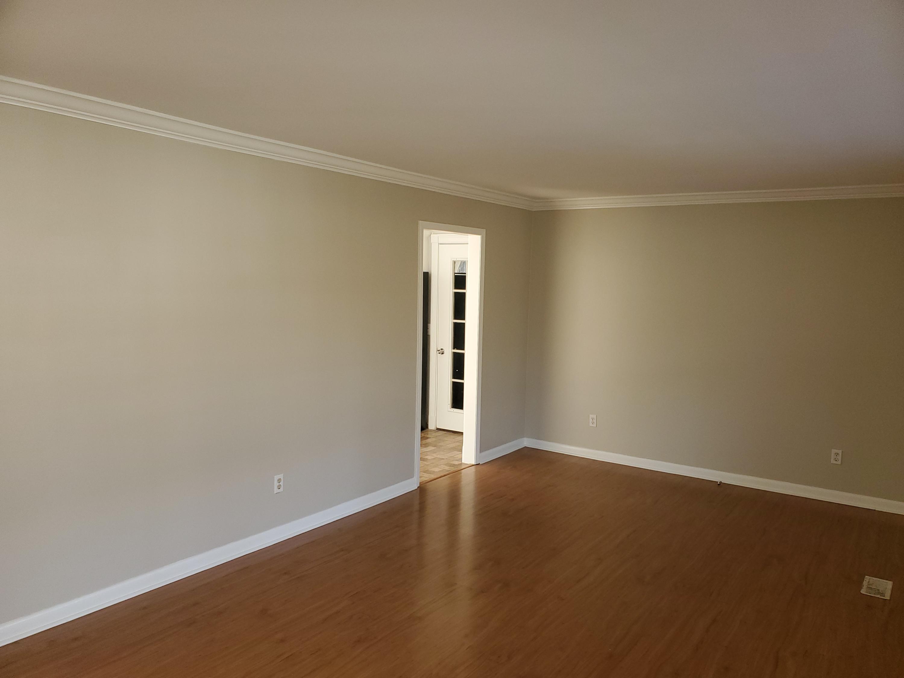 484 Jacobs Road Ringgold, GA 30736 - Photo 9 of 20 Living Room