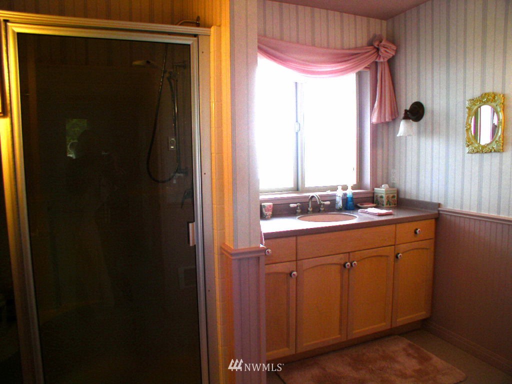 253 McCurdy Point Road Port Townsend, WA 98368 - Photo 13 of 15 Gallery Image 13