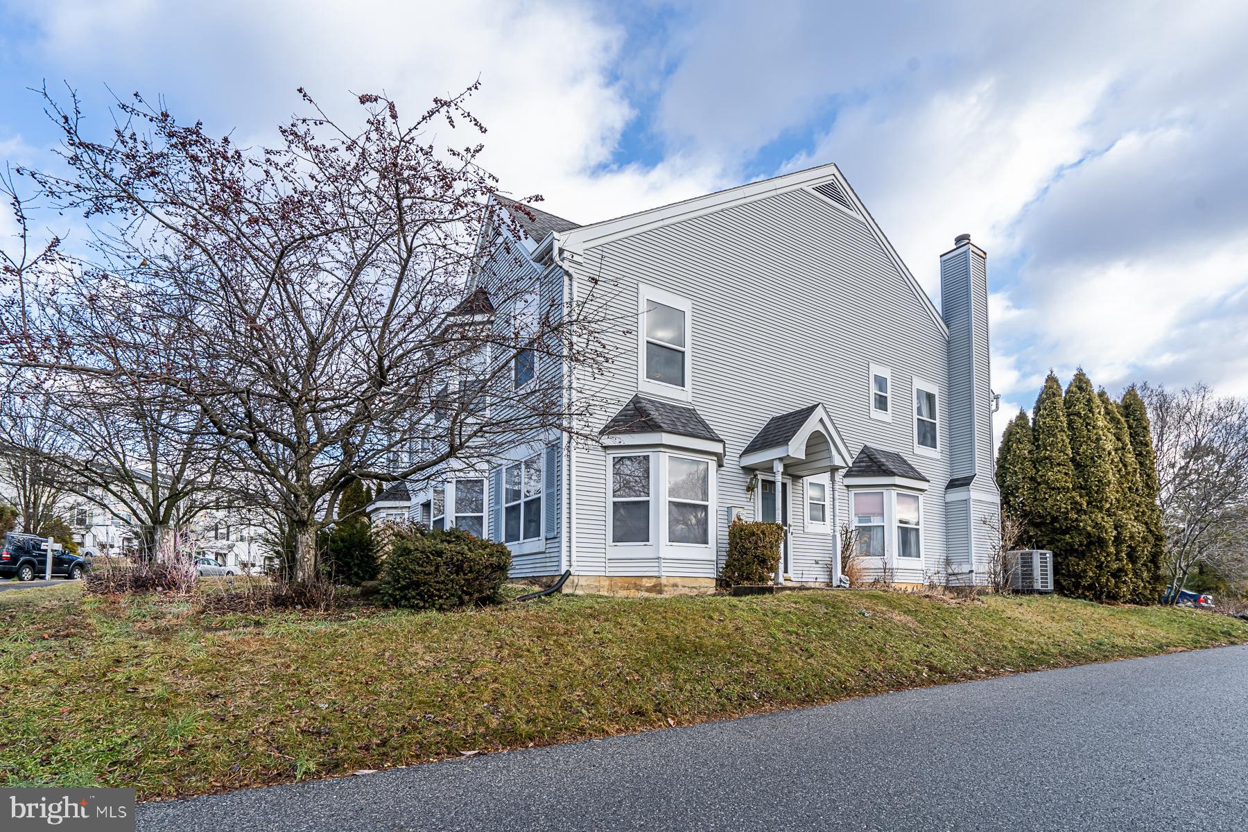 1262 Forest Road Whitehall, PA 18052 - Photo 1 of 24 Gallery Image 1