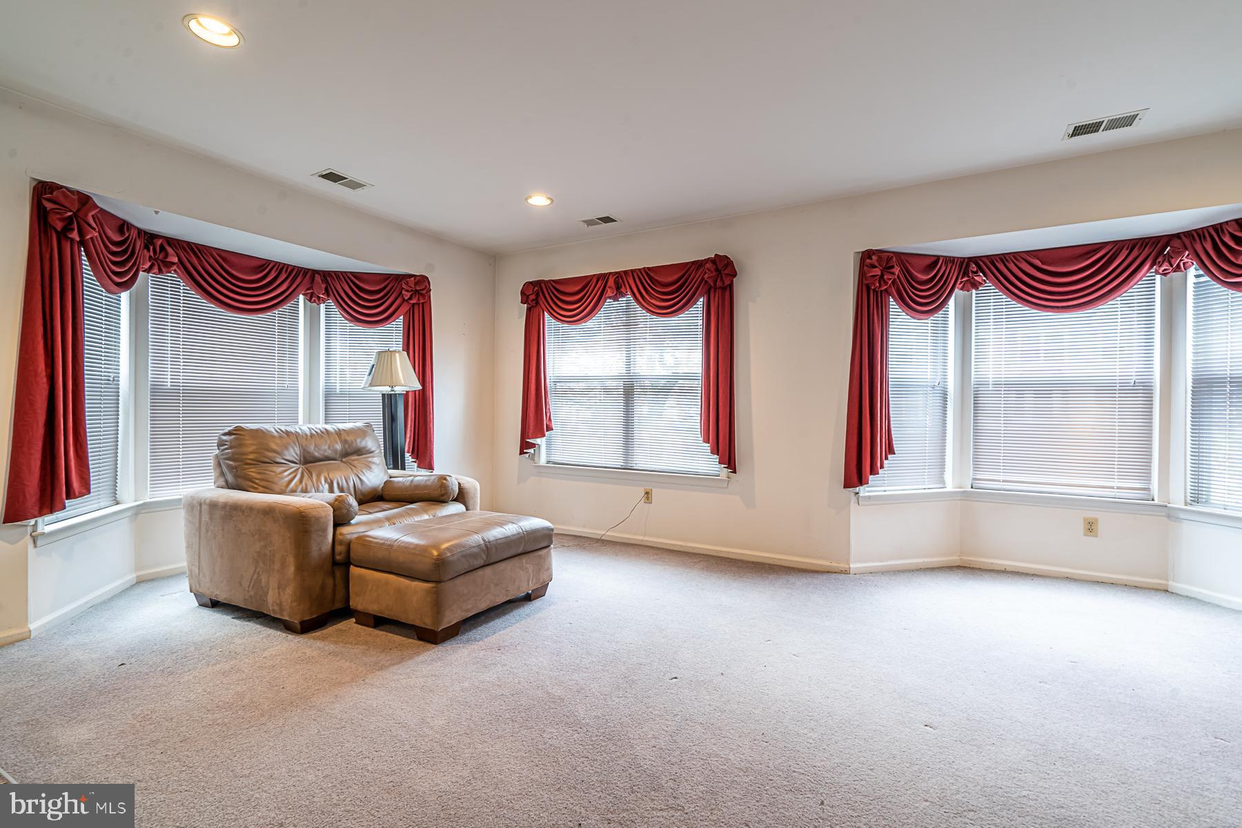 1262 Forest Road Whitehall, PA 18052 - Photo 13 of 24 Gallery Image 13