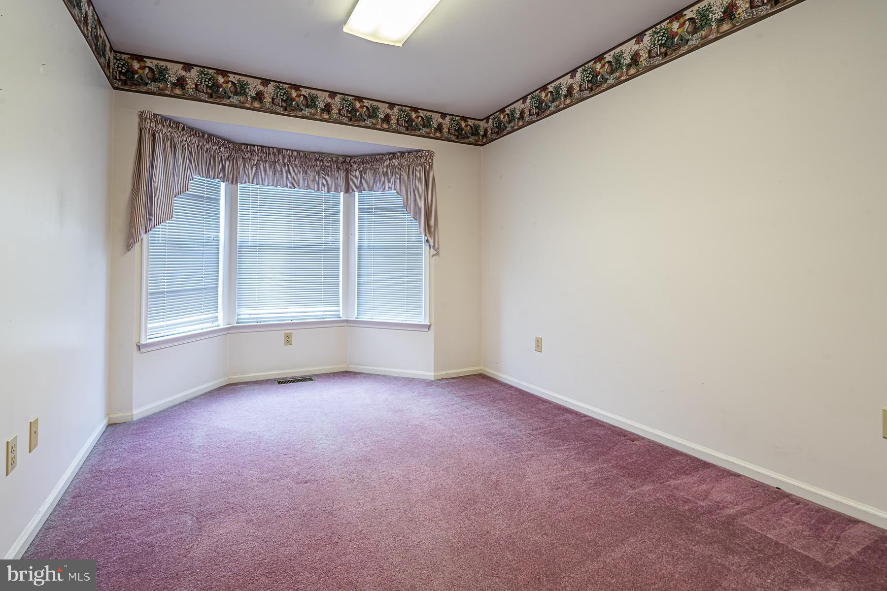 1262 Forest Road Whitehall, PA 18052 - Photo 23 of 24 Gallery Image 23