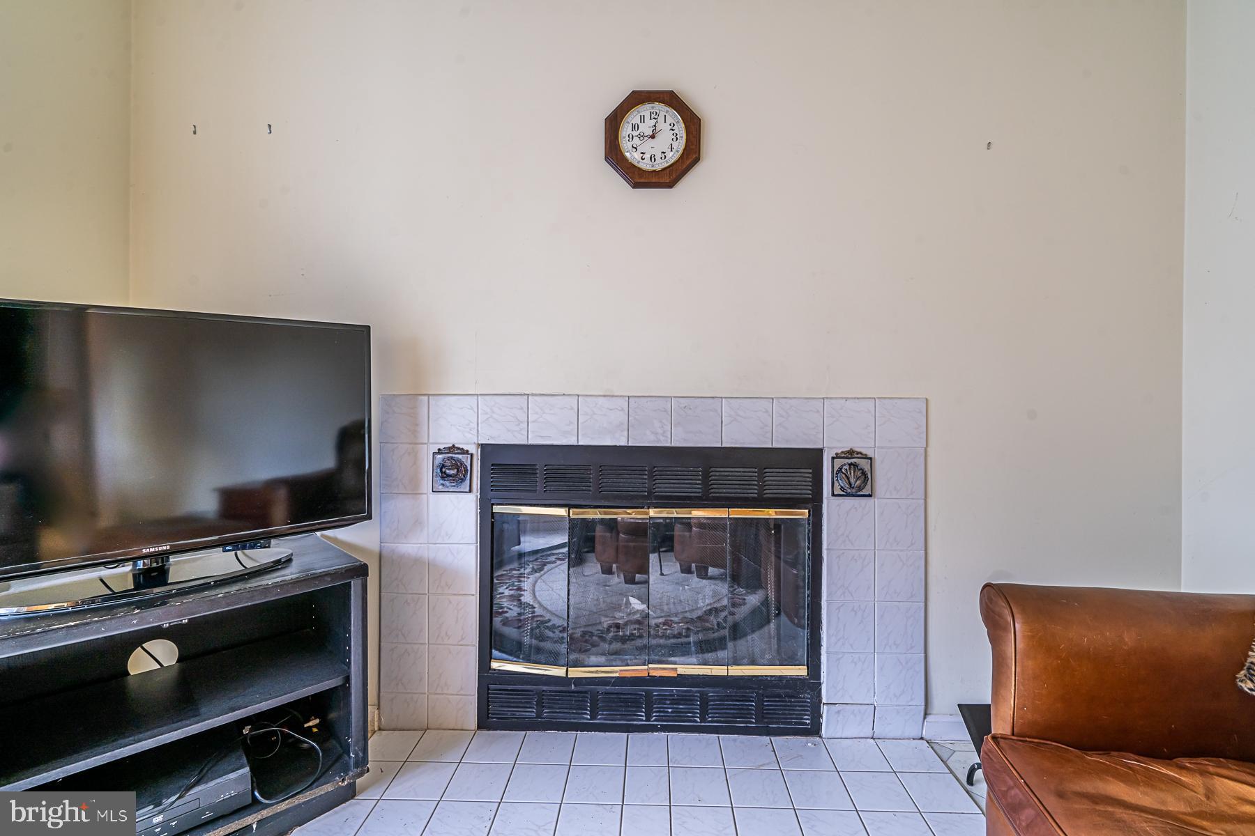 1262 Forest Road Whitehall, PA 18052 - Photo 9 of 24 Gallery Image 9
