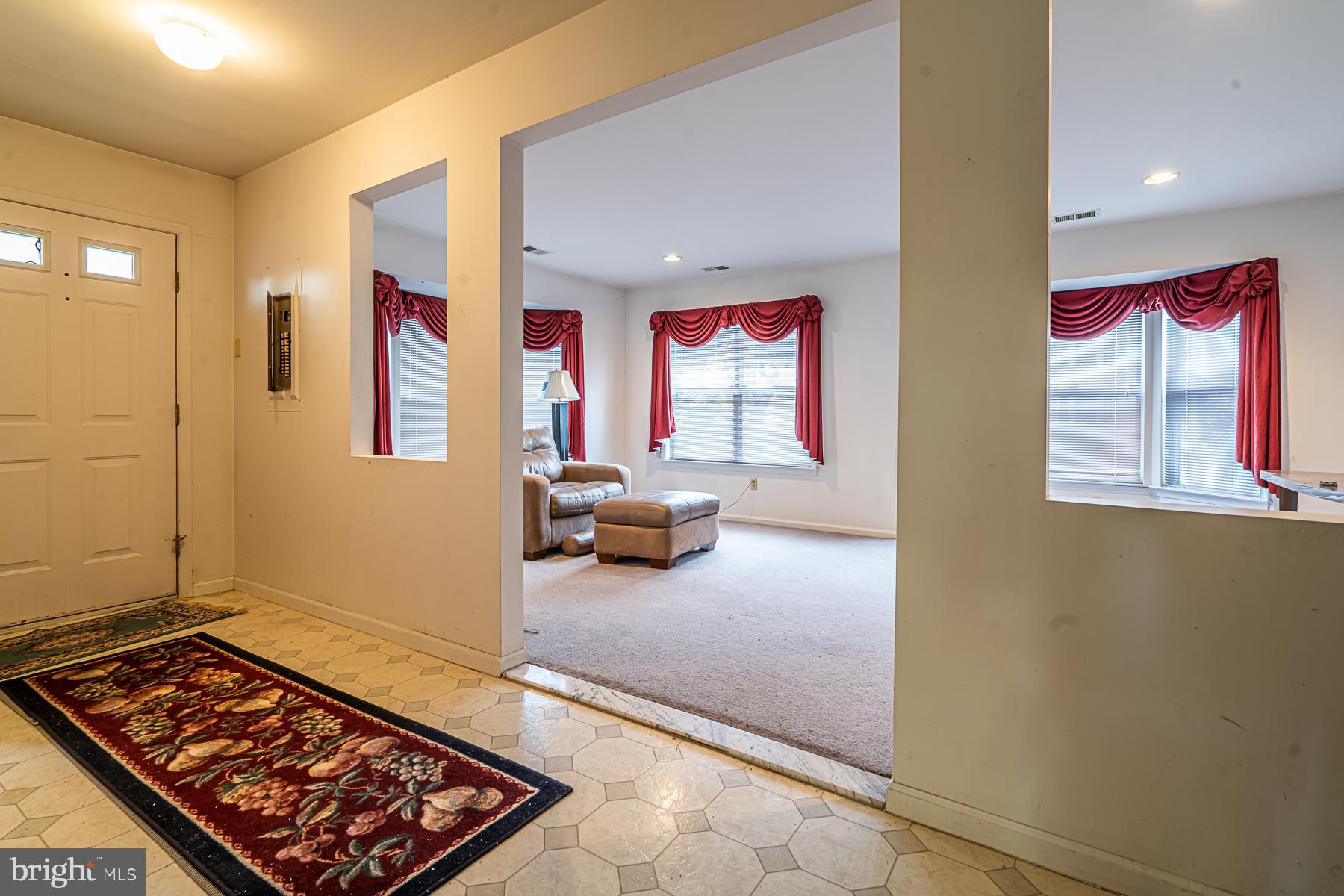 1262 Forest Road Whitehall, PA 18052 - Photo 10 of 24 Gallery Image 10