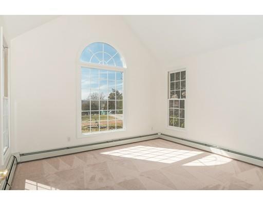 25 Thurston Point Road Gloucester, MA 01930 - Photo 22 of 28 Gallery Image 22