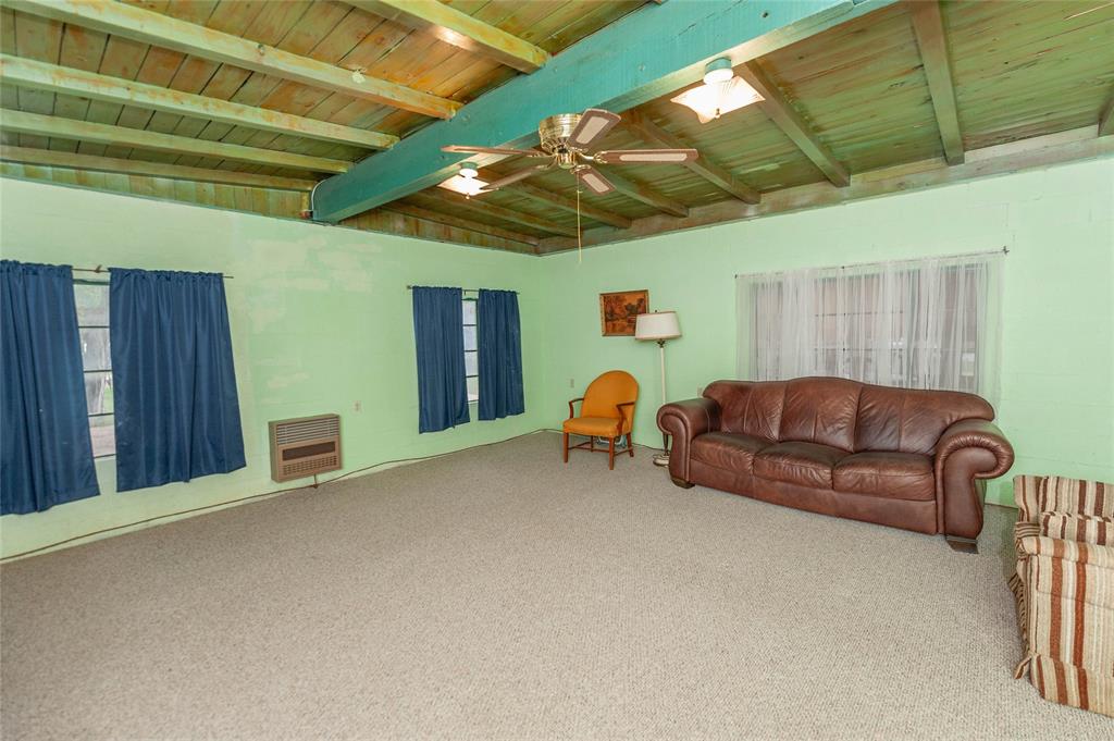 137 Center Loop Whitney, TX 76692 - Photo 14 of 34