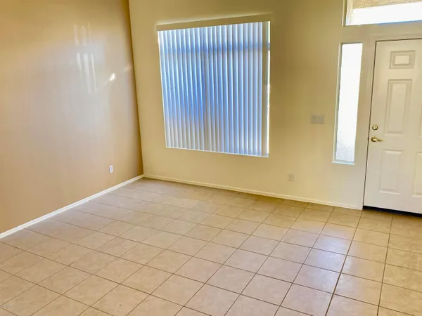$2,100 | 1362 East Cullumber Street, Gilbert, AZ 85234