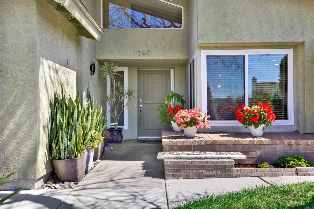 1649 Boulder Creek Road Oceanside, CA 92056 - Photo 8 of 50